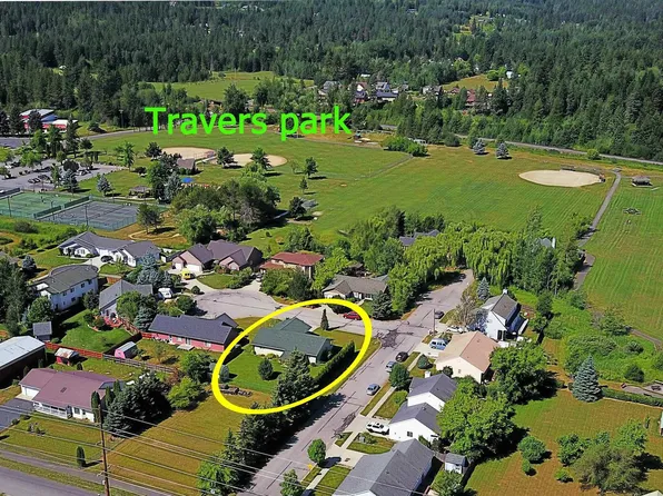 1911 Aspen Ct, Sandpoint, ID 83864