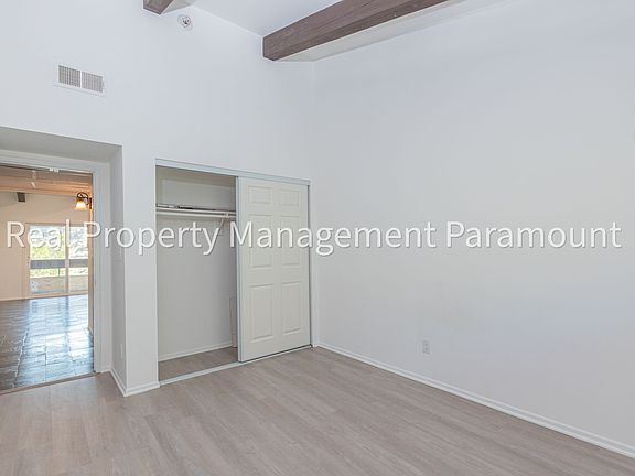 5th image of 2700 Cahuenga Blvd E APT 2306