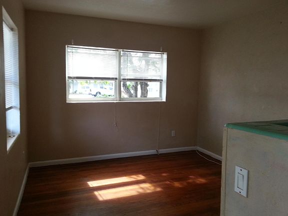 4th image of 230 S B St