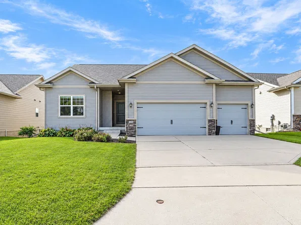 416 SE 14th St, Grimes, IA 50111