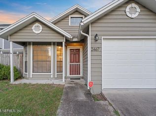 2467 Townsquare Dr, Jacksonville, FL 32216