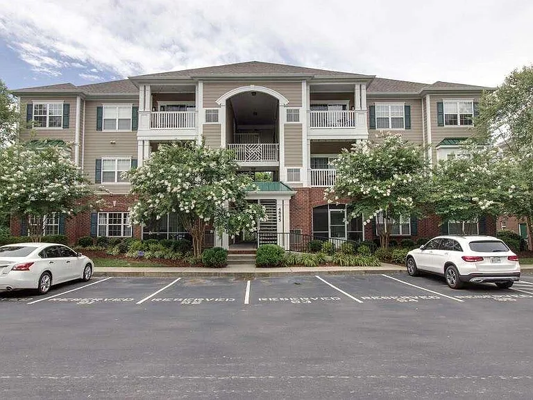 4845 Bevendean Dr #11 — Photo 2