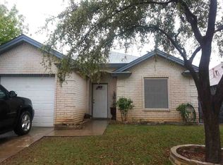 118 Knoll Ave, Laredo, TX 78045
