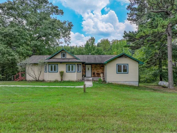 370 Star Ln, Eureka Springs, AR 72632