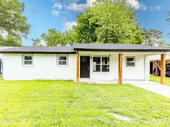 2703 Colonial Ave, Pine Bluff, AR 71601