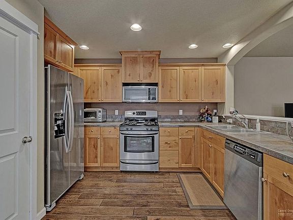 5th image of 20457 Brentwood Ave