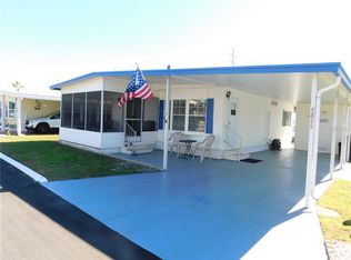 37832 Barcelona Ave, Zephyrhills, FL 33541