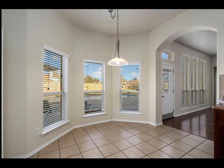 21006 Narrow Gate Dr — Photo 14