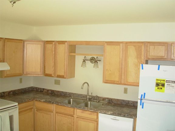 5th image of 2350 W Asbury Ave