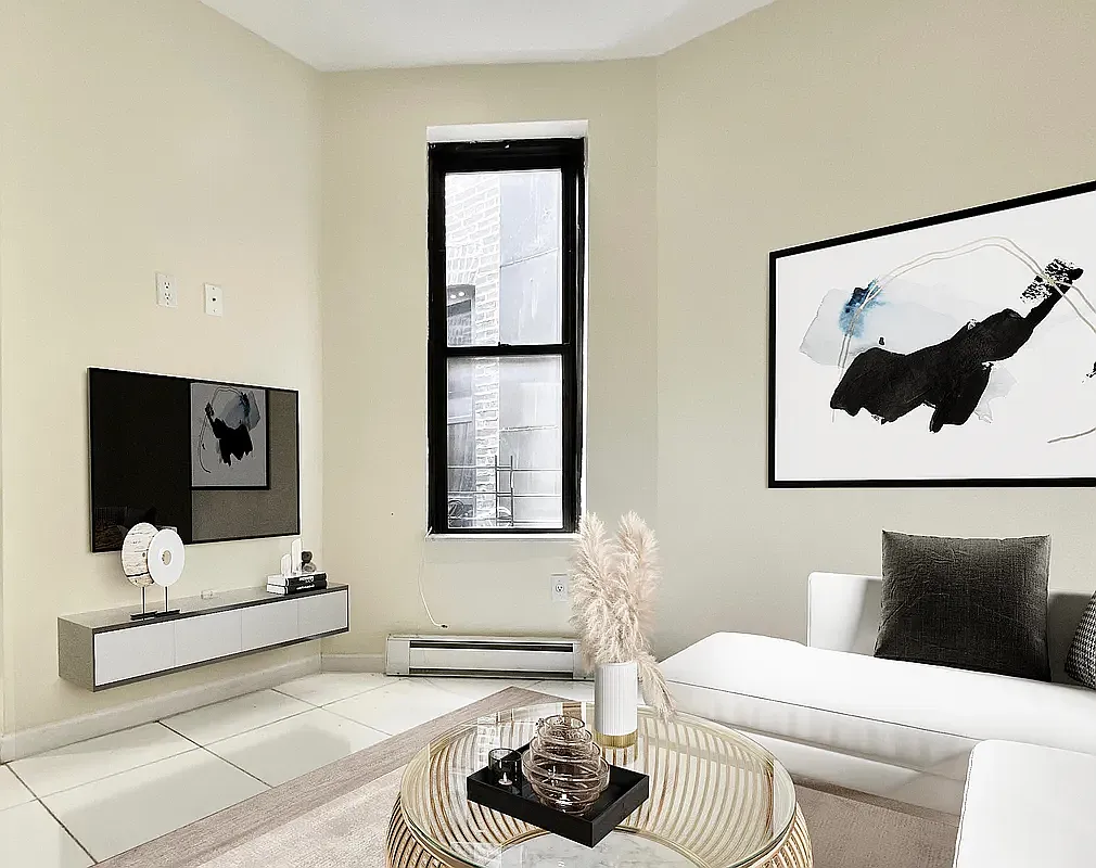 953 Columbus Ave — Photo 1
