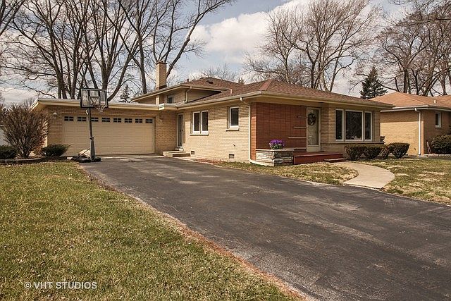1st image of 12748 Westgate Dr