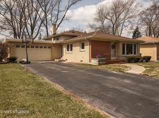 12748 Westgate Dr, Palos Heights, IL 60463