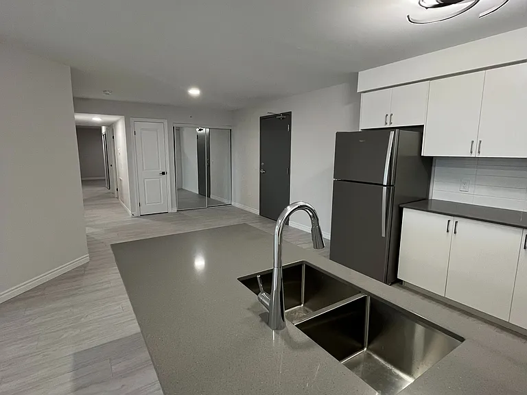 50 Otterbein Rd #411 — Photo 4