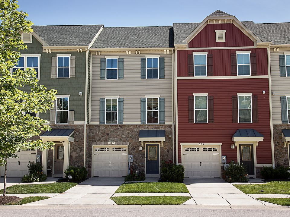 1st image of 587 Fox River Hills Way