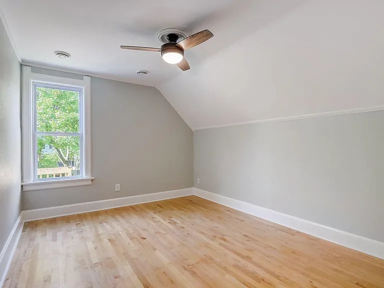 3330 N Fratney St — Photo 17