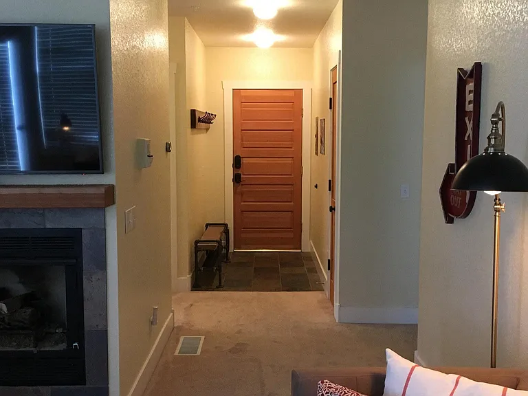 8371 Meadowview Dr #N22 — Photo 12
