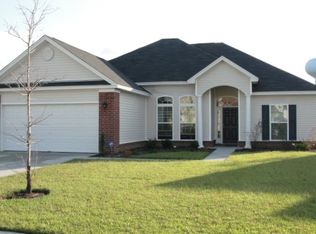 646 Stonebridge Cir, Savannah, GA 31419