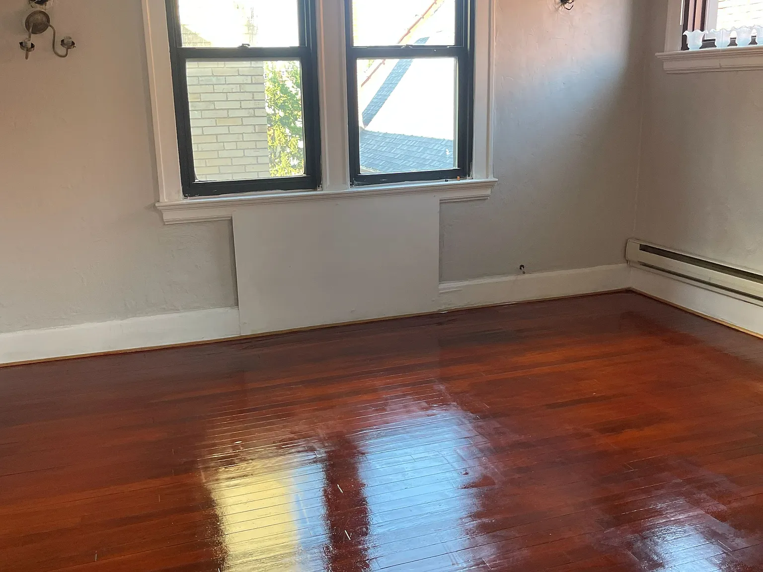 738 Brookline Blvd — Photo 1