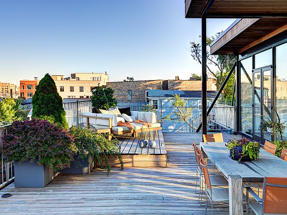 5th image of 535 N Marshfield Ave #2