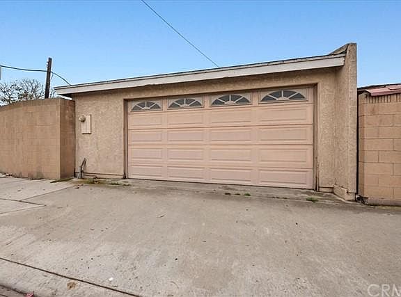4th image of 1223 23rd St