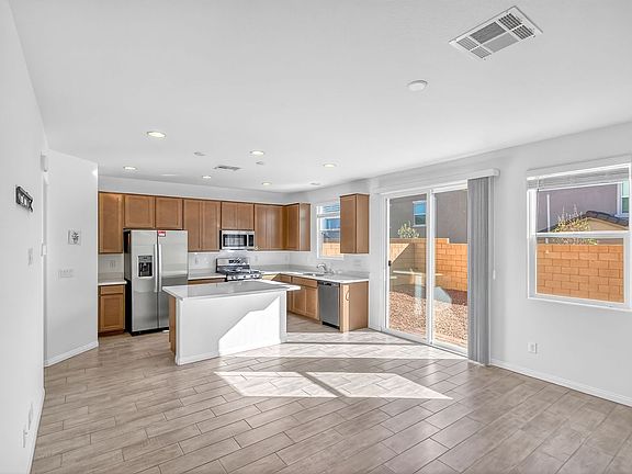 4th image of 10218 Starlit Canyon Ct