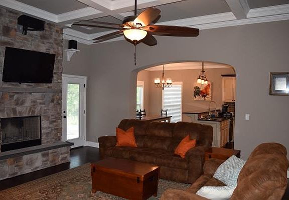 4th image of 2859 Waterhaven Dr