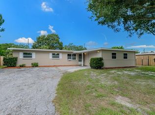 8534 Pelican Ln, Seminole, FL 33777