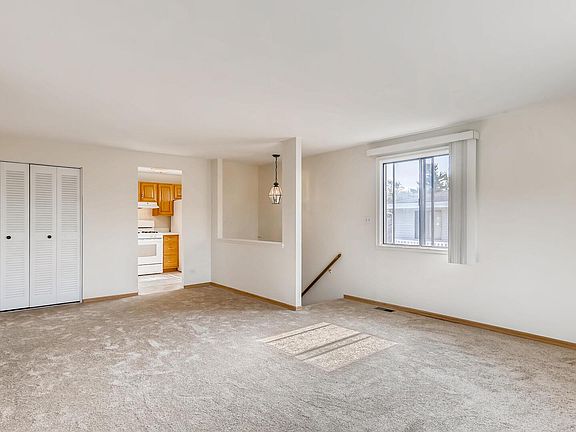 5th image of 7 Eastham Ct #7
