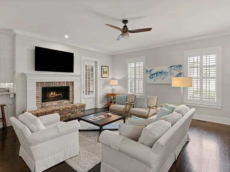 1044 Village Oaks Ln — Photo 34