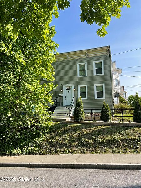 2nd image of 225 S Swan Street
