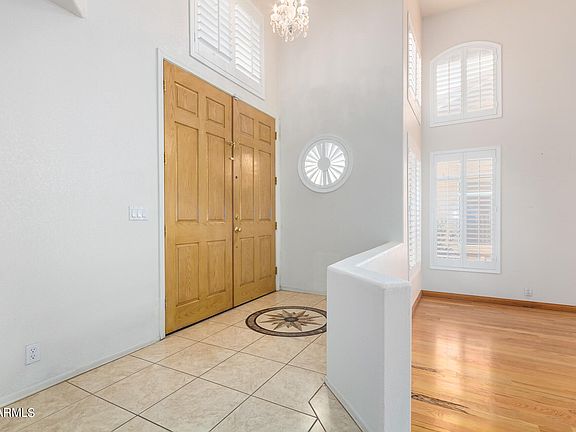 3rd image of 5966 W AURORA Drive