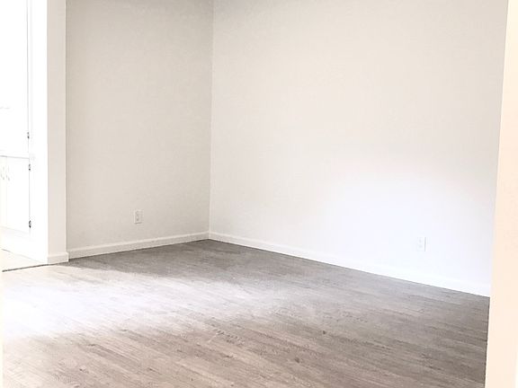 2nd image of 2042 High Tower Dr #2042