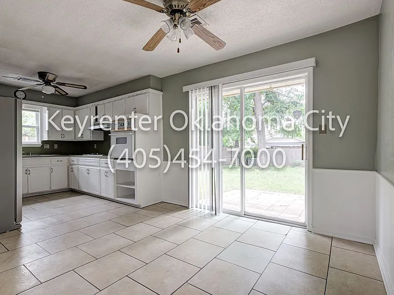 128 Mount Vernon Dr — Photo 9