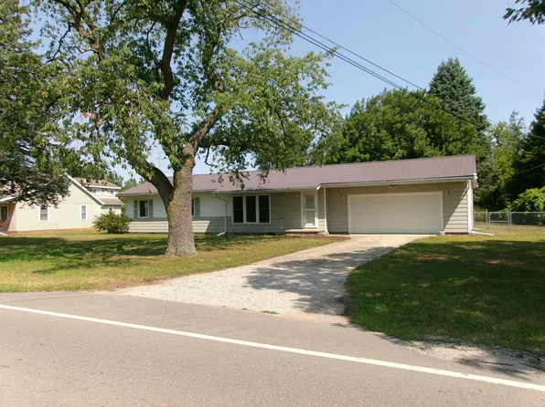 410 W Webster St, Coleman, MI 48618