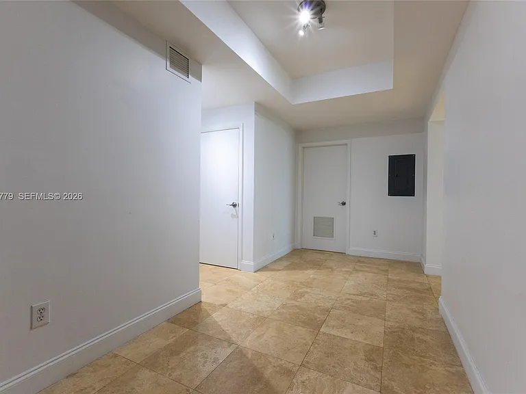 3330 NE 190th St #1112 — Photo 7