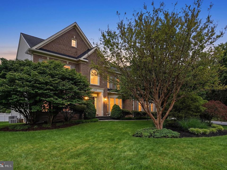 1st image of 5019 Tothill Dr