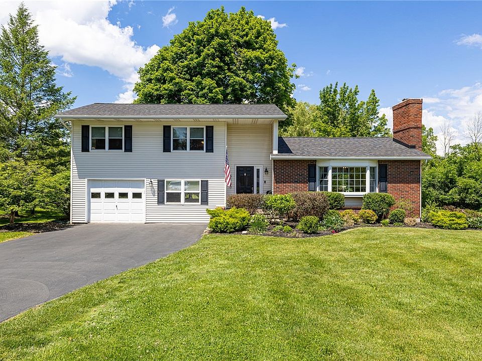 1st image of 5160 Laura Ln