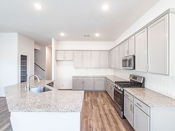 4th image of 1270 Tilia Creek Ln