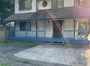 15205 Dayton Ave N, Seattle, WA 98133