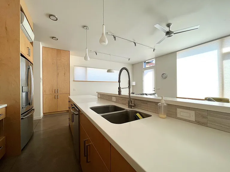 2743 Friendly Aly — Photo 13