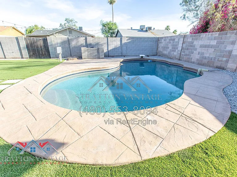 433 W Santa Cruz Dr — Photo 40