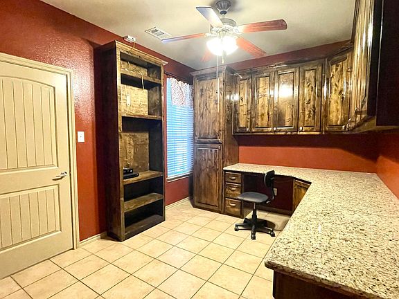 5th image of 7911 Corona Ct