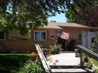 909 E 27th Ave, Torrington, WY 82240