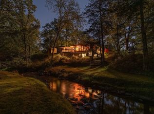 2805 N Wagner Rd, Ann Arbor, MI 48103