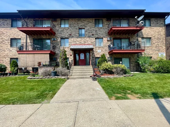 11810 S Komensky Ave APT 102, Alsip, IL 60803