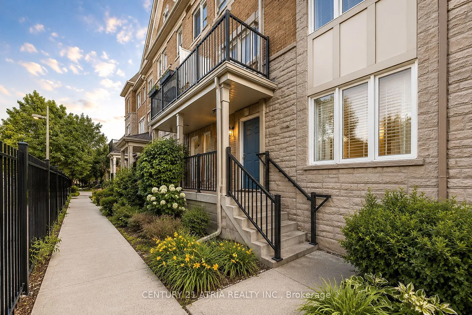 3 bed, $2,700 — Photo 3