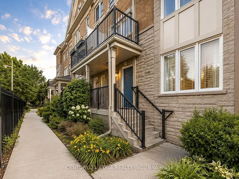 92 Louisbourg Way — Photo 3