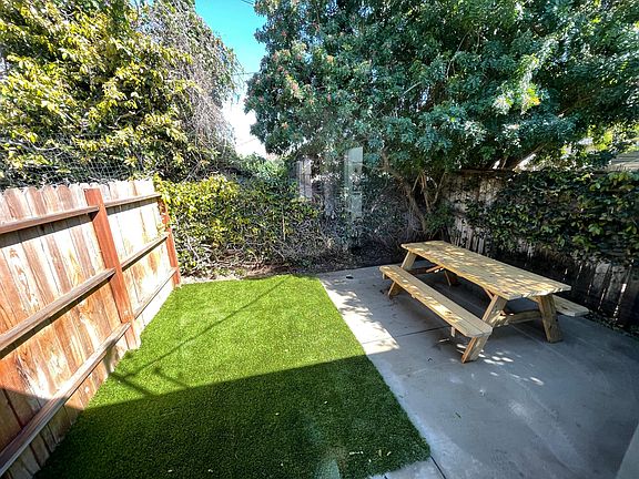5th image of 8018 Gonzaga Ave
