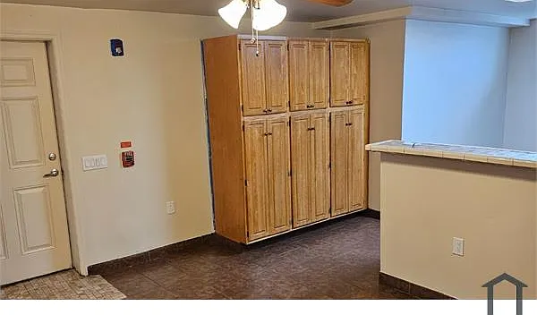 1 bed, $1,300 — Photo 4