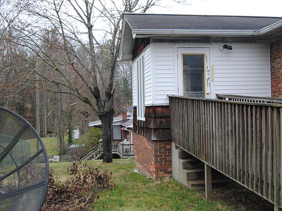 4th image of 1304 Sherwood Pl